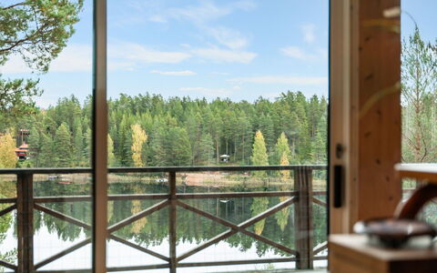 Nedre Gärdsjö: Ciel, L'Eau, Propriété, Bois, Design Intérieur, Bâtiment, Ombre, Nuage, Arbre, Immobilier