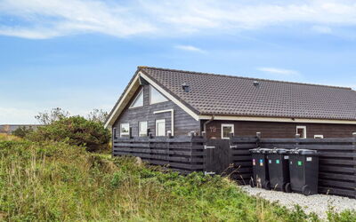 Bruni - 400M from the Sea