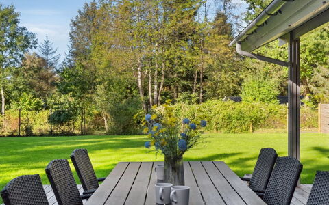 Uolevi - 1.3Km from the Sea: Bois, Toit, Architecture, Domicile, Maison, Chalet, Siding, Dur, Pente, Biens
