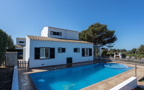 Villas Finesse Type 2 Duplex: Ciel, L'Eau, Bâtiment, Propriété, Plante, Bleu Azur, Piscine, Nuage, Loisir, Fenêtre