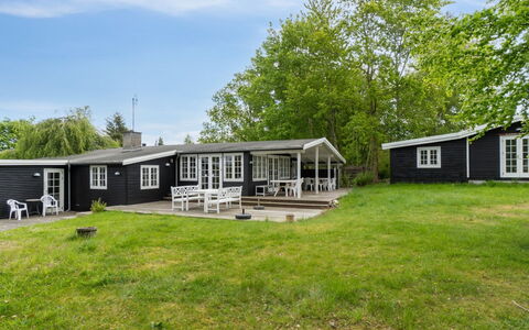 Rami - 2Km from the Sea: Bois, Toit, Architecture, Domicile, Maison, Chalet, Siding, Dur, Pente, Biens