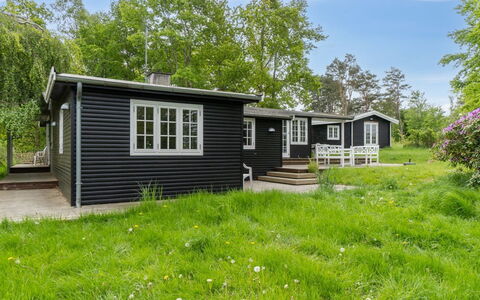 Rami - 2Km from the Sea: Bois, Toit, Architecture, Domicile, Maison, Chalet, Siding, Dur, Pente, Biens