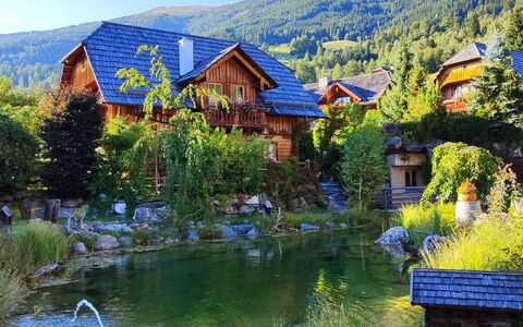 Sankt Michael im Lungau 800: Ciel, Plante, L'Eau, Ressources En Eau, Montagne, Paysage Naturel, Végétation, Bâtiment, Cours D'Eau, Arbre