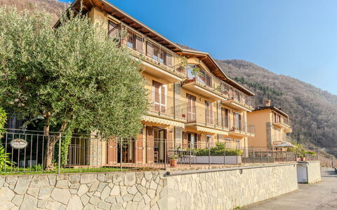 Vista Lago: Architecture, Zone Résidentielle, Domicile, Balcon, Appartement, Porche, Biens, Village De Montagne, Eco Hôtel, Villa