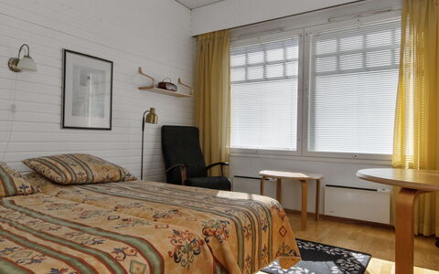 Luulampi F6: Design Intérieur, Mur, Meubles, Sol, Bois, Sol, Chambre, Plafond, Lit, Pièce