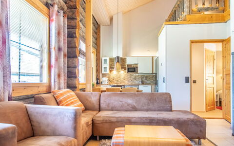 Nilikuru e 12: Design Intérieur, Meubles, Bois, Sol, Plafond, Sol, Canapé, Salon, Pièce, Éclairage