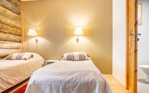 Nilikuru e 12: Design Intérieur, Meubles, Sol, Sol, Bois, Lit, Plafond, Chambre, Pièce, Textile