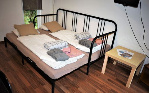 Pod Liščím Kopcem 2+2: Confort, Produit, Bois, Sol, Design Intérieur, Sol, Cadre De Lit, Oreiller, Rectangle, Bâtiment