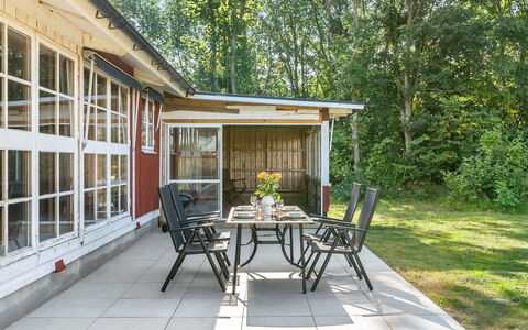 Solhaga: Plante, Meubles, Bâtiment, Table, Pot De Fleur, Arbre, Fenêtre, Bois, Chaise, Maison