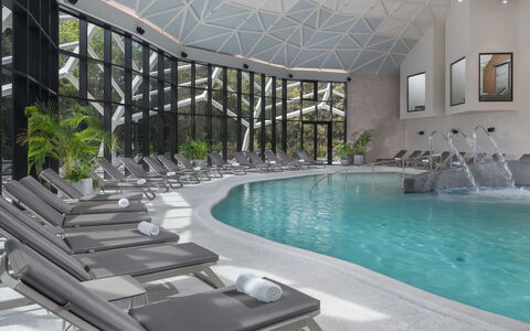 Luxury Beachfront Villa Porto Bus: L'Eau, Piscine, Architecture, Éclairage, Design Intérieur, Loisir, Condominium, Mobilier De Jardin, Immobilier, Ombre