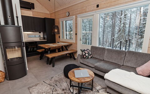 Mäkitie 4: Bois, Sol, Design Intérieur, Sol, Tache De Bois, Salon, Chalet, Dur, Parquet, Cabane En Rondins