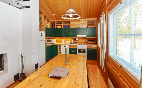 Iso-Veke: Voie Navigable, Banque, Cours D'Eau, Lac, Chalet, Forêt, Canal, Réservoir, Cabane En Rondins