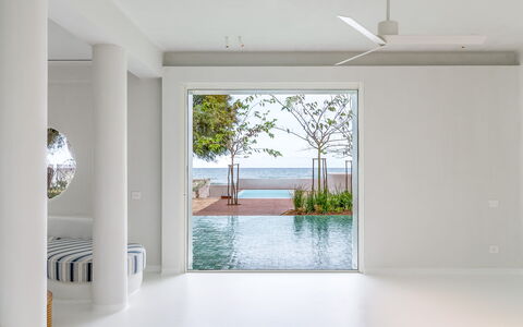 Villa Clementina: L'Eau, Plante, Bois, Ombre, Design Intérieur, Sol, Sol, Matériel De La Propriété, Rectangle