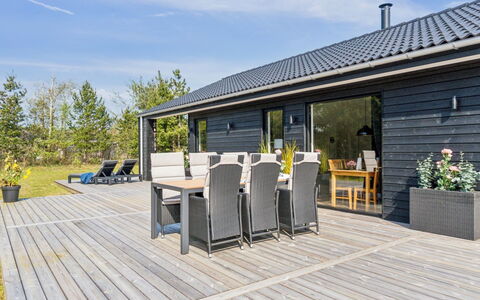 Skakke - 900M from the Sea: Plafond, Sol, Design Intérieur, Sol, Composite, Meubles, Recours, Hôtel, Conception, Daylighting