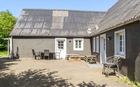 Eliane - 1.8Km from the Sea: Bois, Toit, Architecture, Domicile, Maison, Chalet, Siding, Dur, Pente, Biens