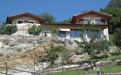 Ca' Ermy: Plante, Ciel, Propriété, Bâtiment, Fenêtre, Maison, Lot Terre, Arbre, Chalet, Paysage