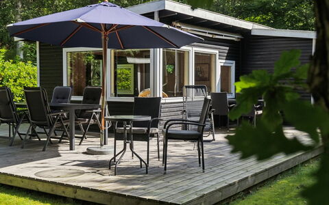 Herminia - 800M from the Sea: Bois, Toit, Architecture, Domicile, Maison, Chalet, Siding, Dur, Pente, Biens