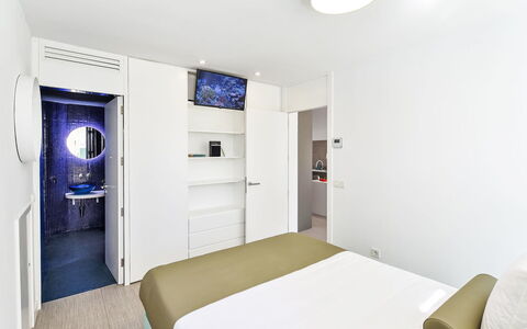 Velsuites 1: Design Intérieur, Sol, Sol, Chambre, Lit, Meubles, Pièce, Plafond, Drap De Lit, Literie
