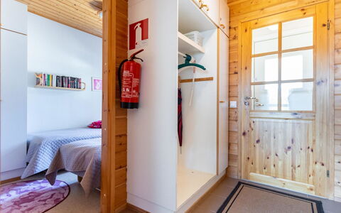Urupää C 13: Voie Navigable, Banque, Cours D'Eau, Lac, Chalet, Forêt, Canal, Réservoir, Cabane En Rondins
