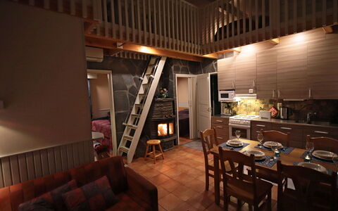 Tunturikoivu B1: Bois, Neige, L'Hiver, Chalet, Gelé, Domicile, Cabane En Rondins, Mélèze, Siding