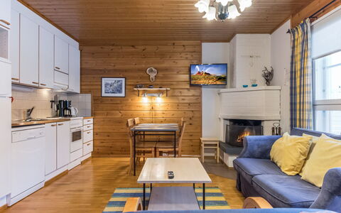 Urupää D 17: Meubles, Bois, Design Intérieur, Plafond, Pièce, Sol, Sol, Domicile, Table, Salon
