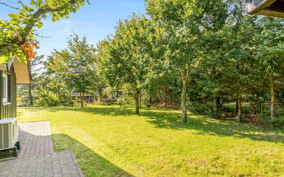 Roska - 1.3Km from the Sea