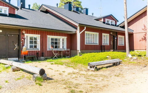 Soidinaukia a 3: Voie Navigable, Banque, Cours D'Eau, Lac, Chalet, Forêt, Canal, Réservoir, Cabane En Rondins