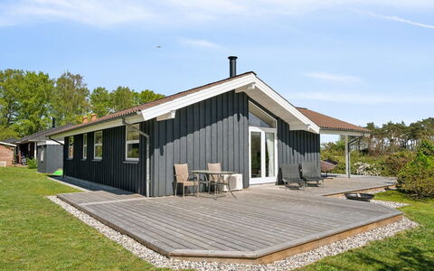 Harald - 300M from the Sea: Plafond, Sol, Design Intérieur, Sol, Composite, Meubles, Recours, Hôtel, Conception, Daylighting