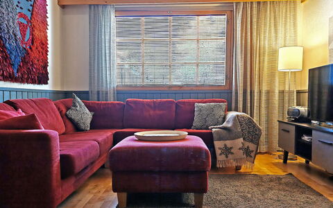 Teerenpesue e 38: Bois, Chalet, Cabane En Rondins, Forêt, Cabanon, Batiments Jardin, Mélèze, Des Bois, Tache De Bois