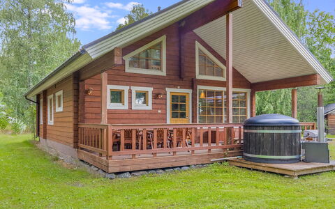 Anttoora 3: Bois, Chalet, Maison, Domicile, Siding, Cabane En Rondins, Porche, Dur, Batiments Jardin, Cour