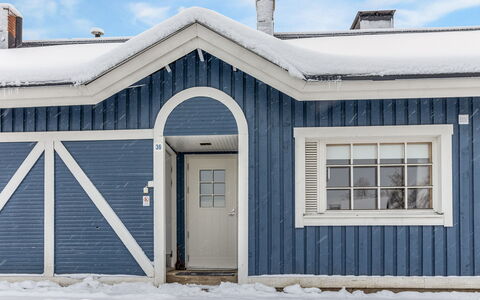 Teerenpesue e 36 Gaissa: Bois, Siding, Porte, Domicile, Composite, Chalet, Gelé, L'Hiver, Neige, Conception