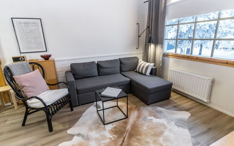 Teerenpesue e 36 Gaissa: Meubles, Sol, Design Intérieur, Bois, Sol, Canapé, Parquet, Appartement, Domicile, Pièce