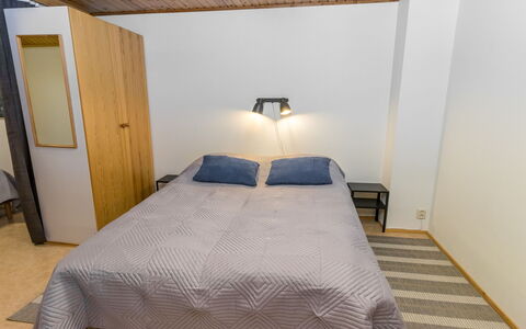 Teerenpesue e 36 Gaissa: Lit, Chambre, Sol, Sol, Drap De Lit, Design Intérieur, Literie, Meubles, Bois, Linge