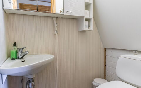 Teerenpesue G 60: Lavabo, Luminaire Plomberie, Mur, Évier, Salle De Bains, Bois, Sol, Sol, Design Intérieur, Robinet