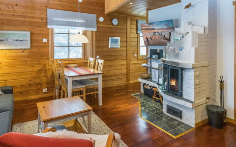 Saaga: Bois, Neige, L'Hiver, Chalet, Gelé, Domicile, Cabane En Rondins, Mélèze, Siding