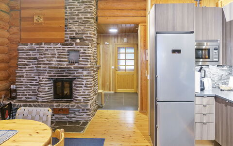 Pikku-Tieva: Bois, Maison, Neige, Chalet, Domicile, L'Hiver, Toit, Gelé, Siding, Pente