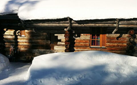 Kiilopalkinen: Neige, L'Hiver, Bois, Chalet, Gelé, Toit, Cabane En Rondins, Pente, La Glace