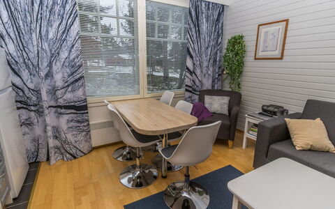 Outapailakka J 7: Bois, Chalet, Cabane En Rondins, Forêt, Cabanon, Batiments Jardin, Mélèze, Des Bois, Tache De Bois