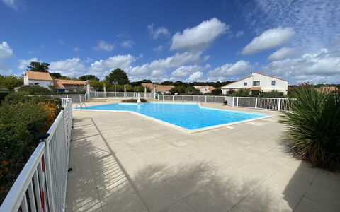 Saint Palais sur Mer 198: Piscine, Composite, Ombre, Biens, Recours, Villa, Mobilier De Jardin, Ville Resort, Hôtel