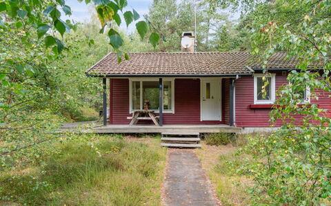 Vasil - 1.2Km from the Sea: Bois, Toit, Architecture, Domicile, Maison, Chalet, Siding, Dur, Pente, Biens