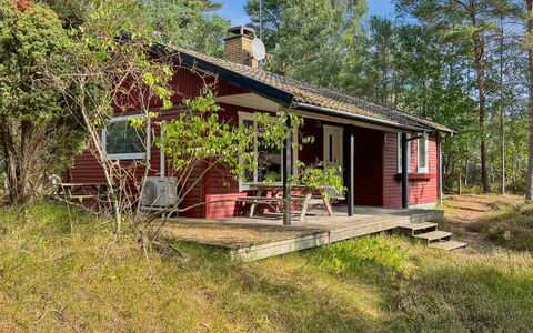 Vasil - 1.2Km from the Sea: Bois, Toit, Architecture, Domicile, Maison, Chalet, Siding, Dur, Pente, Biens