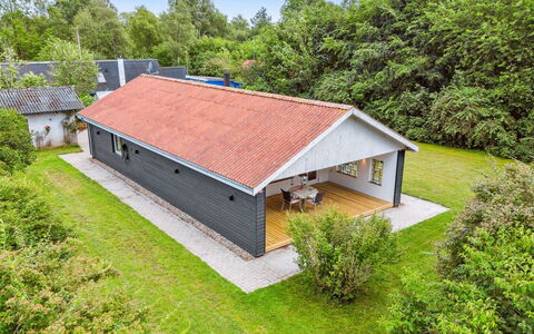 Geske - 3.2Km from the Sea: Bois, Toit, Architecture, Domicile, Maison, Chalet, Siding, Dur, Pente, Biens