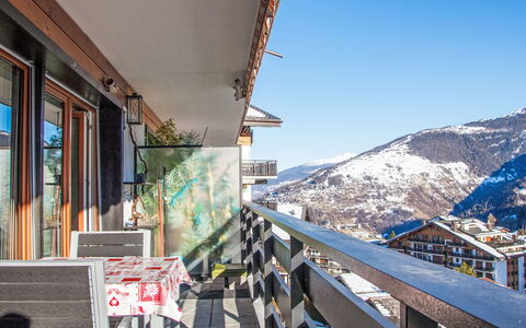 Nendaz 570: Balcon, Appartement, Station De Montagne, Chaîne De Montagnes, Alpes, Glacial Relief, Village De Montagne, L'Hiver, Crête, Hôtel