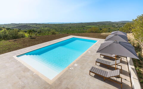 Casa Bianca - Noto, Sicilia: Ciel, L'Eau, Propriété, Piscine, Bâtiment, Plante, Bleu Azur, Mobilier De Jardin, Ombre, Arbre