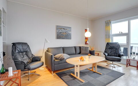 Kulben: Bleu, Arbuste, Chalet, Couverture De Sol, Jardin, Biens, Ombre, Aménagement Paysager, Ferme, Eco Hôtel