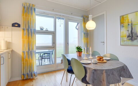 Kulben: Bleu, Arbuste, Chalet, Couverture De Sol, Jardin, Biens, Ombre, Aménagement Paysager, Ferme, Eco Hôtel