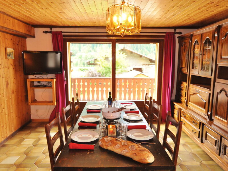 Logement:&nbsp;La Corne Apt. 6 200.4