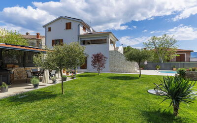 Villa Lora