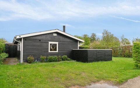 Ritha - 175M from the Sea: Bois, Toit, Architecture, Domicile, Maison, Chalet, Siding, Dur, Pente, Biens
