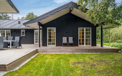 Babara - 350M from the Sea: Bois, Domicile, Porche, Plate-Forme, Dur, Toit, Tache De Bois, Parquet, Eco Hôtel